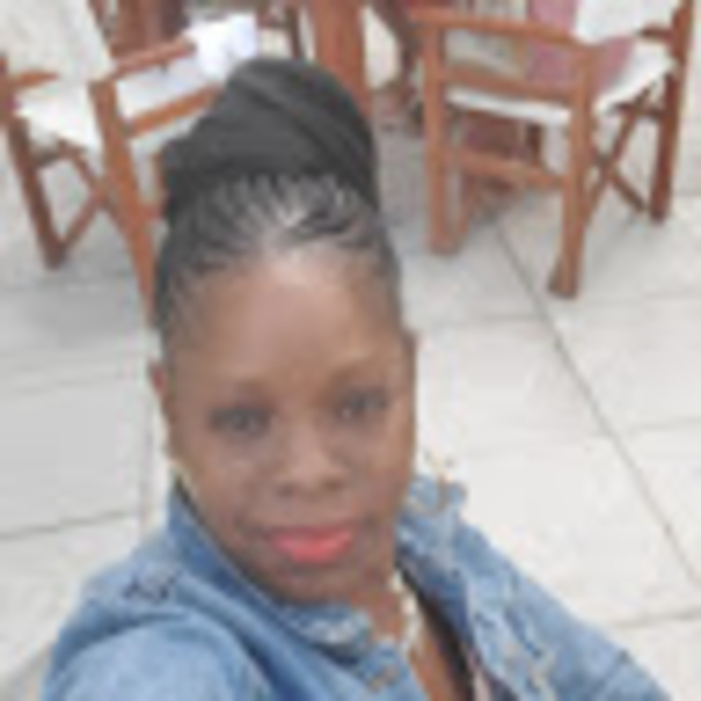 Meet your Posher, Okisha